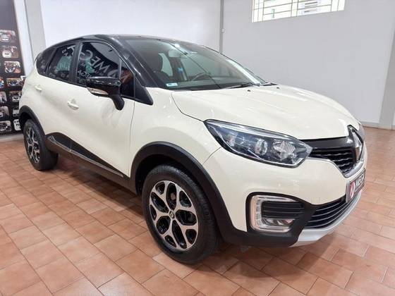 RENAULT CAPTUR 1.6 16V SCE FLEX BOSE X-TRONIC